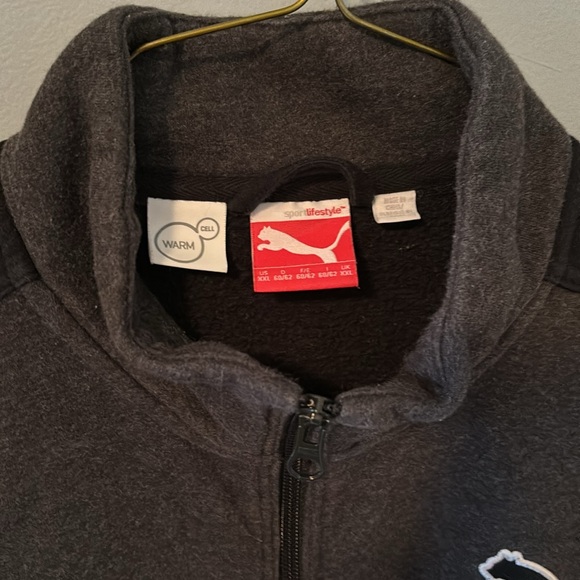 Men’s Puma Athletic jacket. - Picture 2 of 4